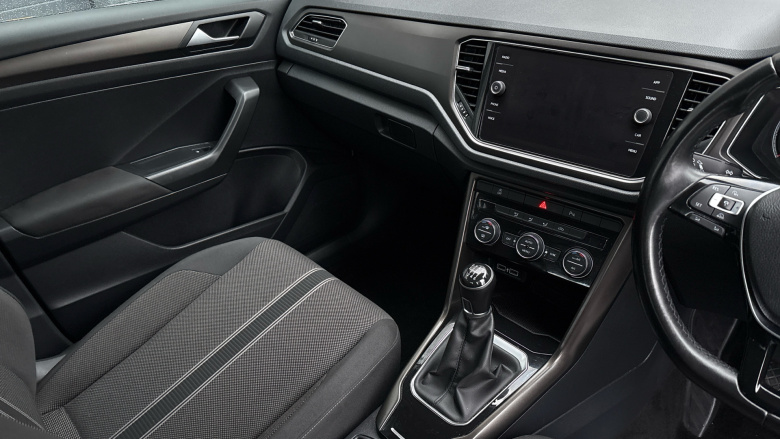 Volkswagen T-Roc 1.0 TSI SE 5dr Petrol Hatchback